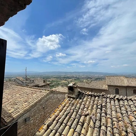 Happy House - Porta San Giacomo Assisi